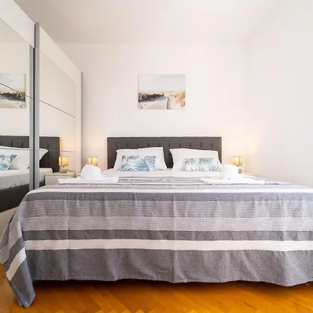 Ridulin Apartment Split