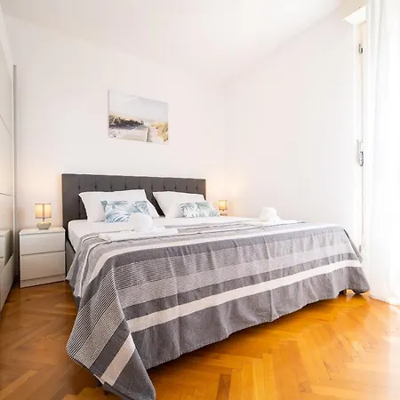 Ridulin Apartment
